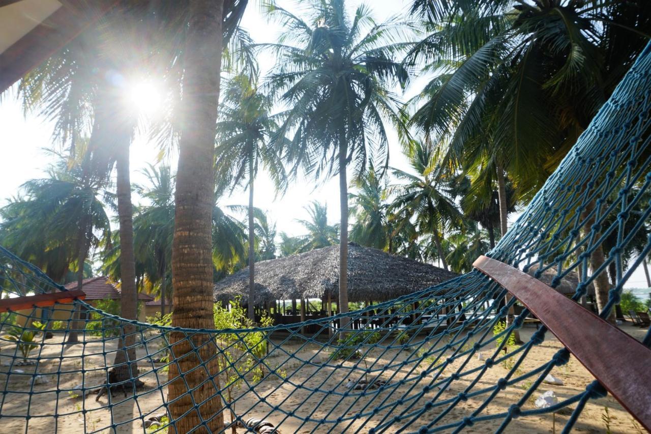 Kitelantis Hotel And Resort 卡尔皮蒂耶 外观 照片